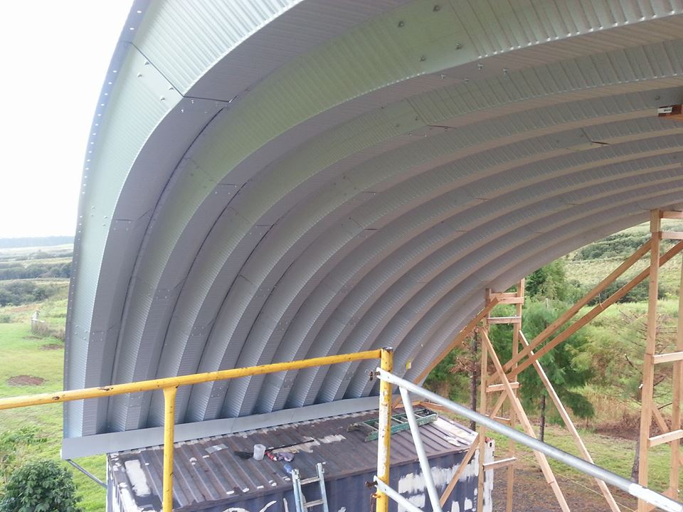 construction of steel container cover from above