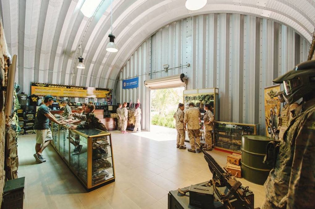 Steel hangar quonset huts