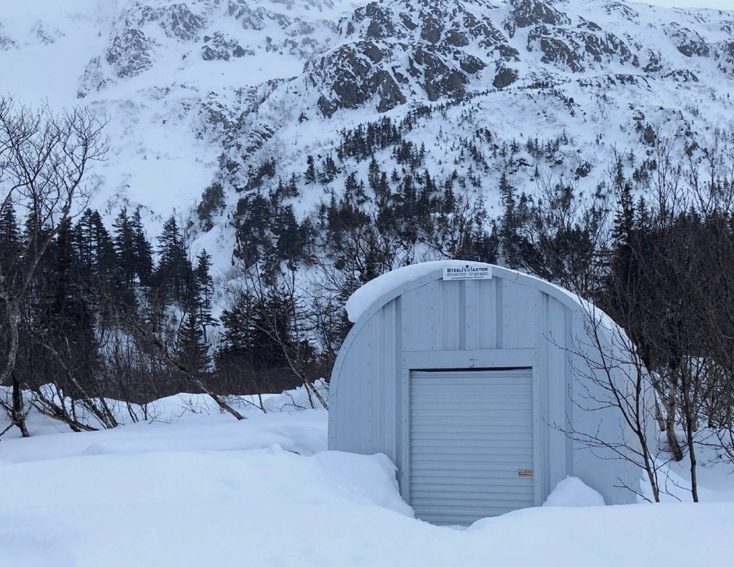 S-Model shed in the snow