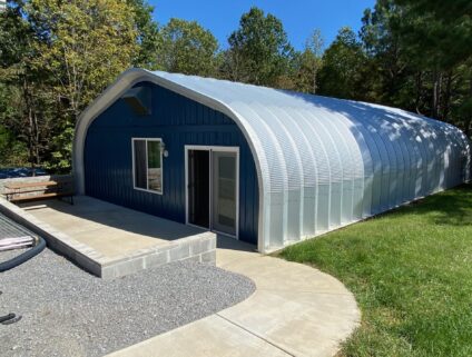 Poolhouse in Clarksville, Tennessee 