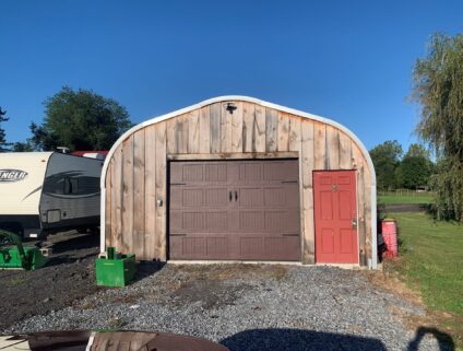 Garage in Gansevoort, New York